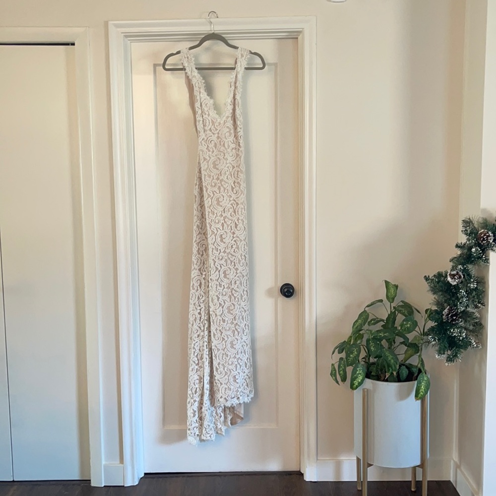 Tadashi shoji wedding gown